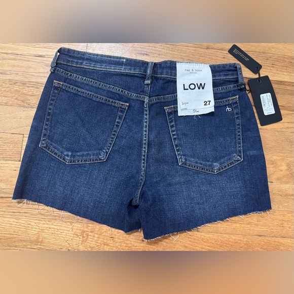 Rag & Bone Dre Low-Rise Short in Aster - Picture 3 of 5